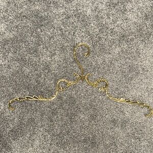 Elegant Brass Bridal Gown Hanger